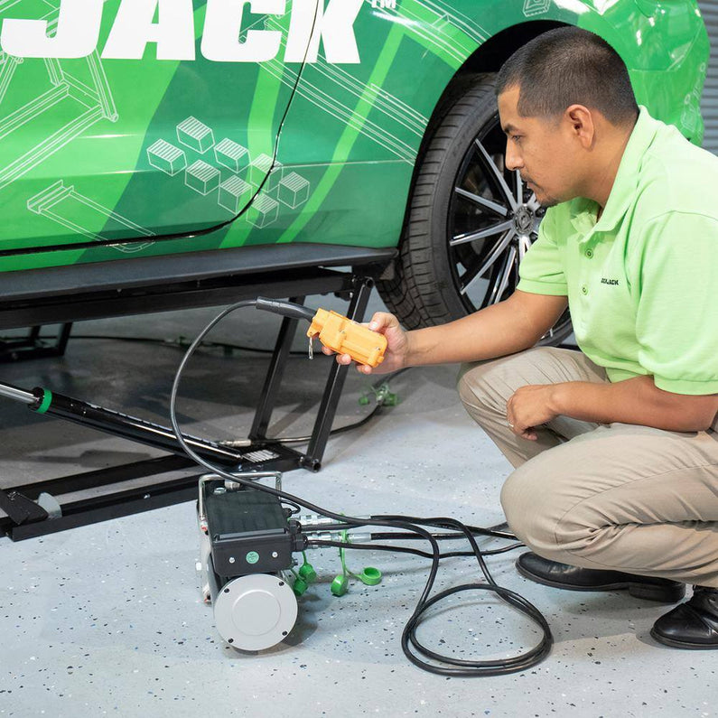 7000TL Portable Car Lift for Trucks & SUVs, 7000 lbs Capacity