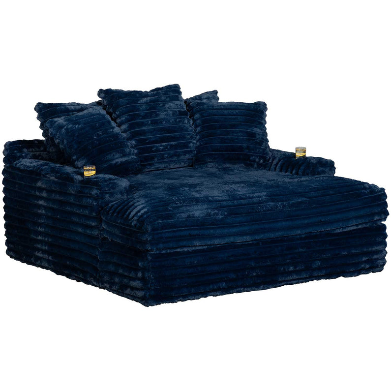 Nestle Chaise Lounge With Dual Cupholders And Charging Ports