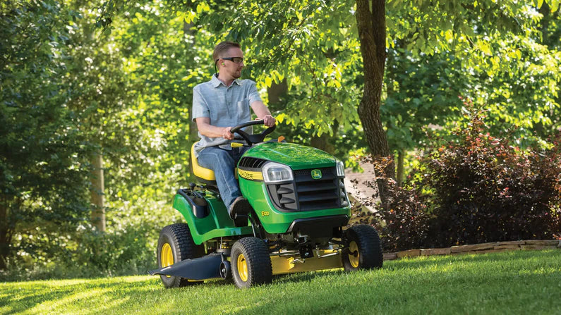 John Deere S100 42-in Riding Lawn Mower 17.5-HP Gas Hydrostatic Drive