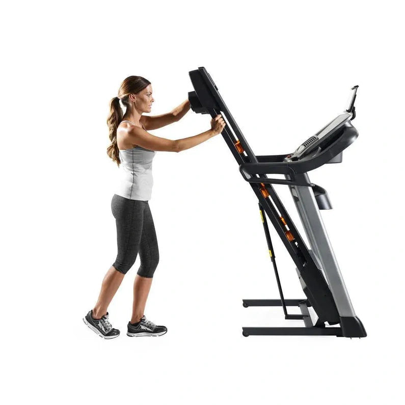 NordicTrack C 990 Treadmill