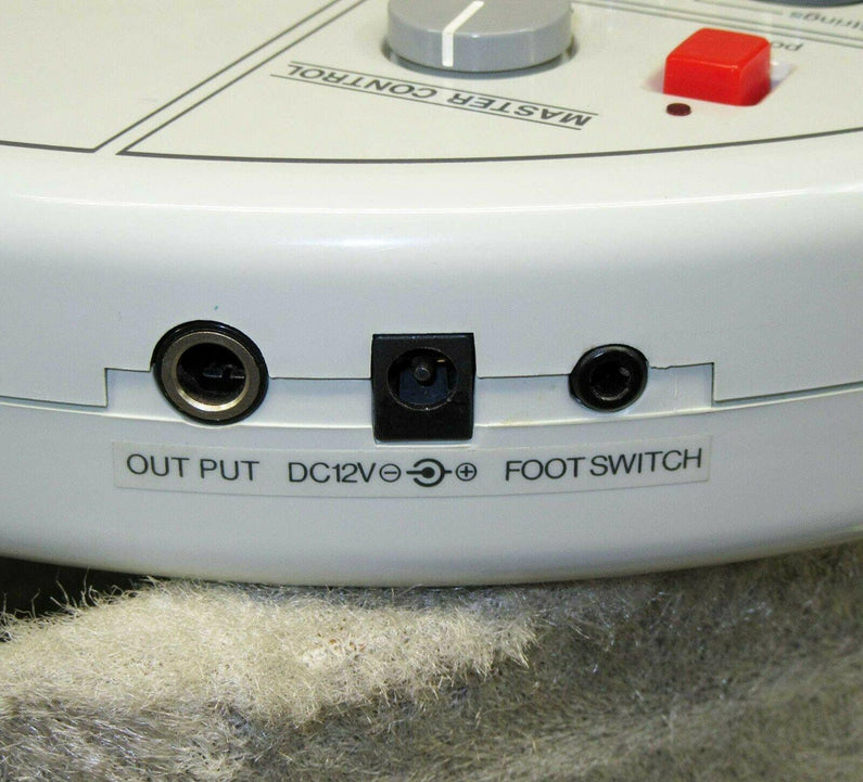 Suzuki Omnichord OM 84 System Two w/ Hard Case Power Supply Manual TESTED! WORKS