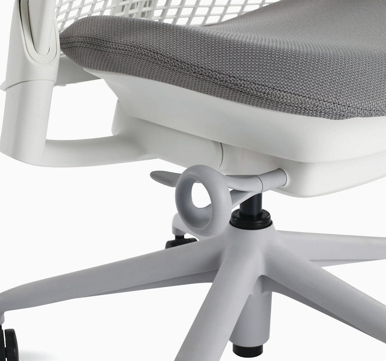 Sayl Chair