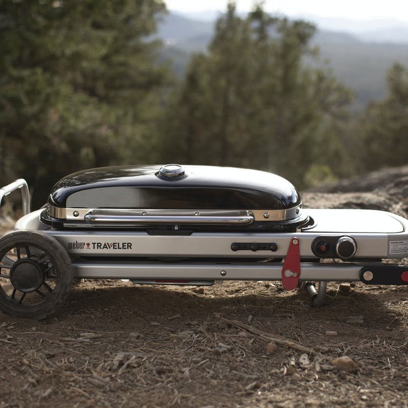 WEBER TRAVELER PORTABLE GAS GRILL